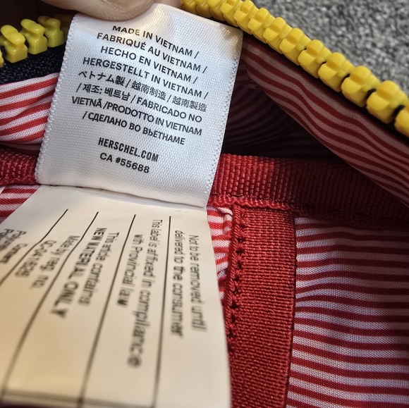 Herschel Supply Company Kids Backpack - Navy and Yellow Construction Print - Picture 11 of 12